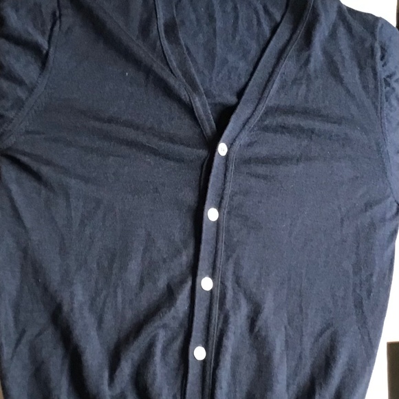 Simons 100%  extra fine merino wool navy blue Cardigan made Italy 🇮🇹 - Picture 9 of 9